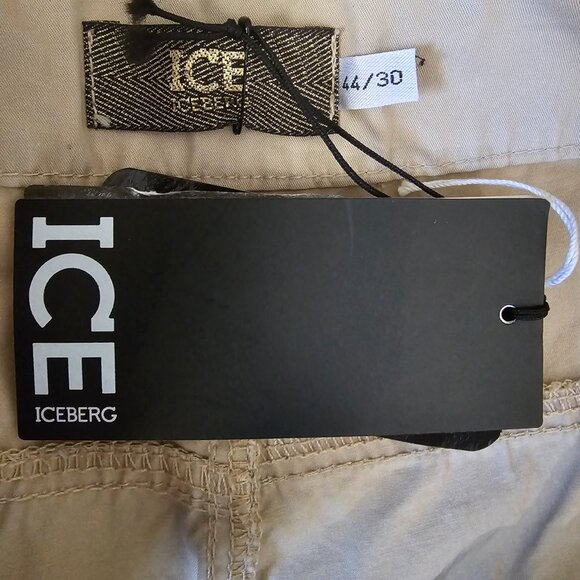 Ice Iceberg Flower Embroidered Cotton Shorts - Picture 6 of 8